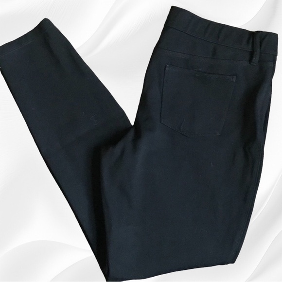 J. Crew Mercantile Black Classic Ponte Style Slim Pull-On Pants Size 10 - Picture 2 of 5